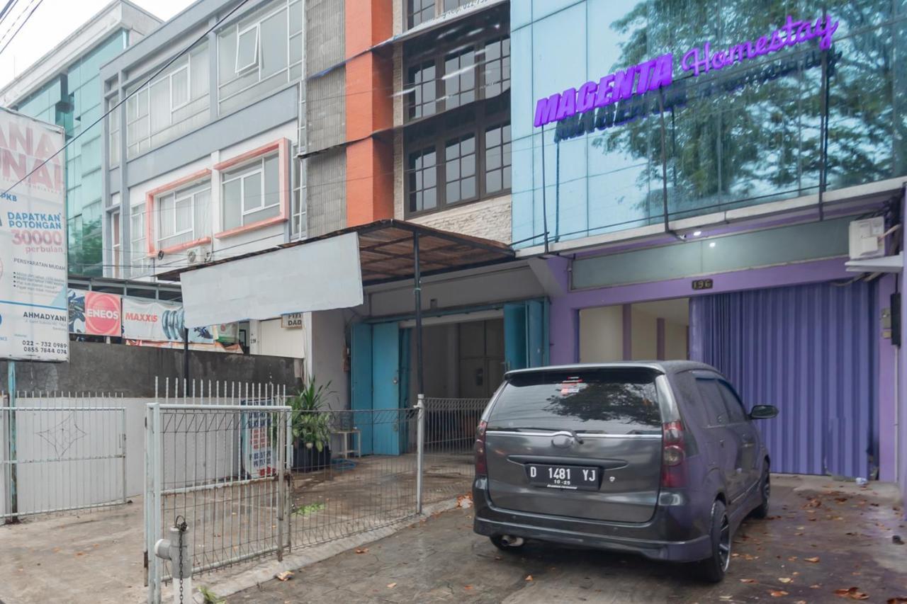 Reddoorz Near Trans Studio Bandung 3 Exterior foto